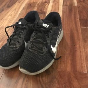 Nike lunar glide black